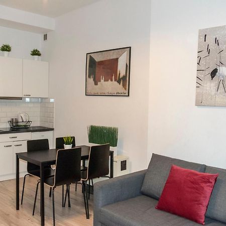 Old Cracow Apartment Mazowiecka 11 Красков Екстериор снимка