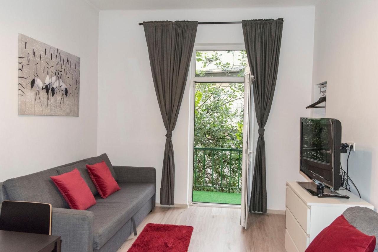 Old Cracow Apartment Mazowiecka 11 Красков Екстериор снимка